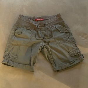Unionbay khaki shorts